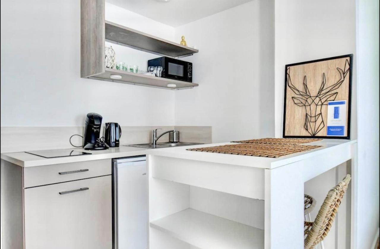 Appartements Meubles Brest Gay Lussac Esterno foto